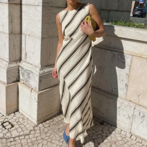 VRG GRL Dresses & Skirts - No.020 NWT VRG GRL Art of Bloom Bias Cut Maxi Dress – Stripe Print - SZ US4